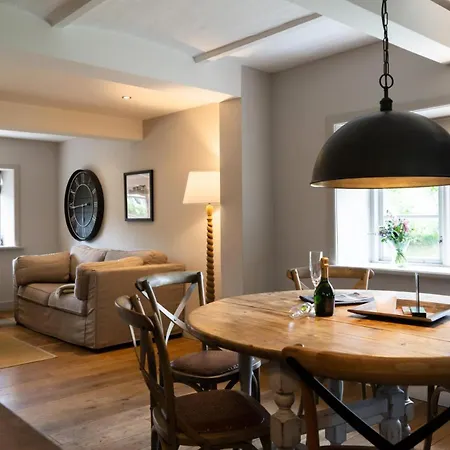 Stroenwai Apartment