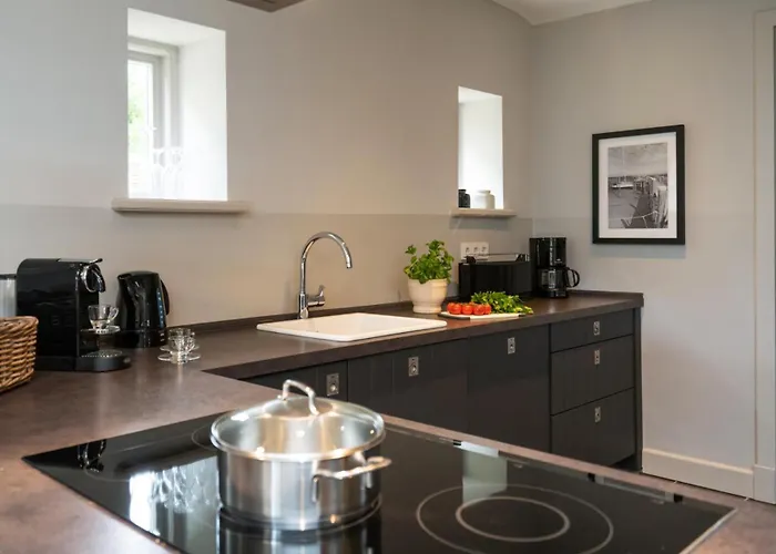 Apartment Stroenwai *